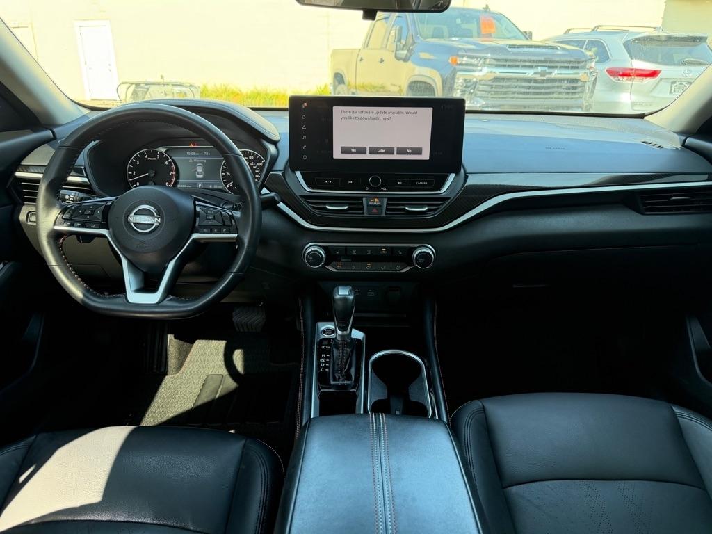 Nissan Altima 2.5 SR Sedan 2023