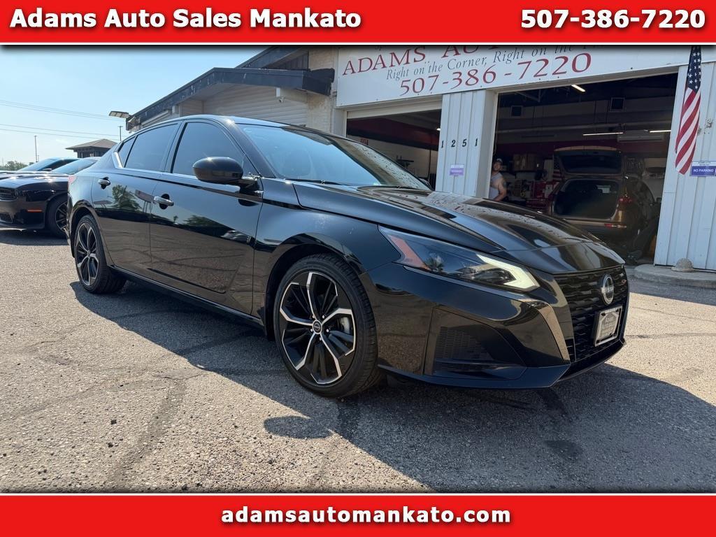 Nissan Altima 2.5 SR Sedan 2023