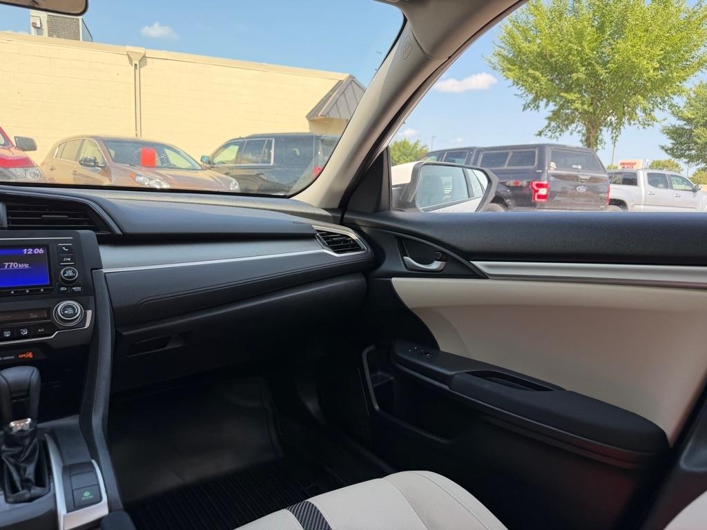 Honda Civic Sedan LX CVT 2017