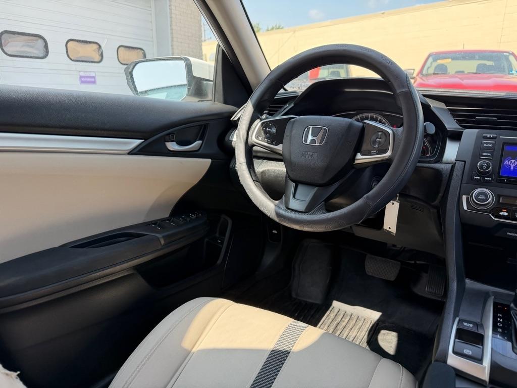 Honda Civic Sedan LX CVT 2017