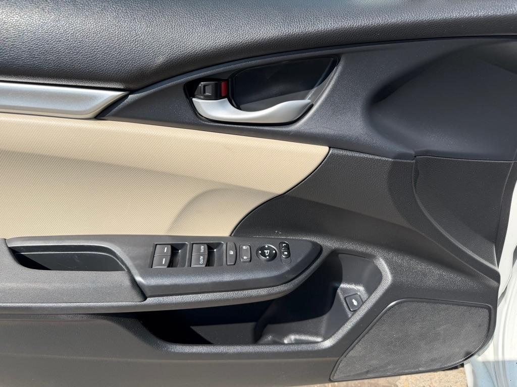 Honda Civic Sedan LX CVT 2017