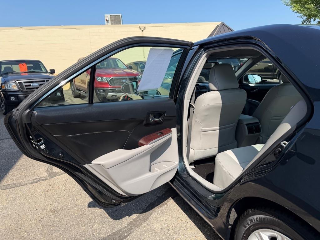 Toyota Camry 2014.5 4dr Sdn V6 Auto XLE (Natl) 2014