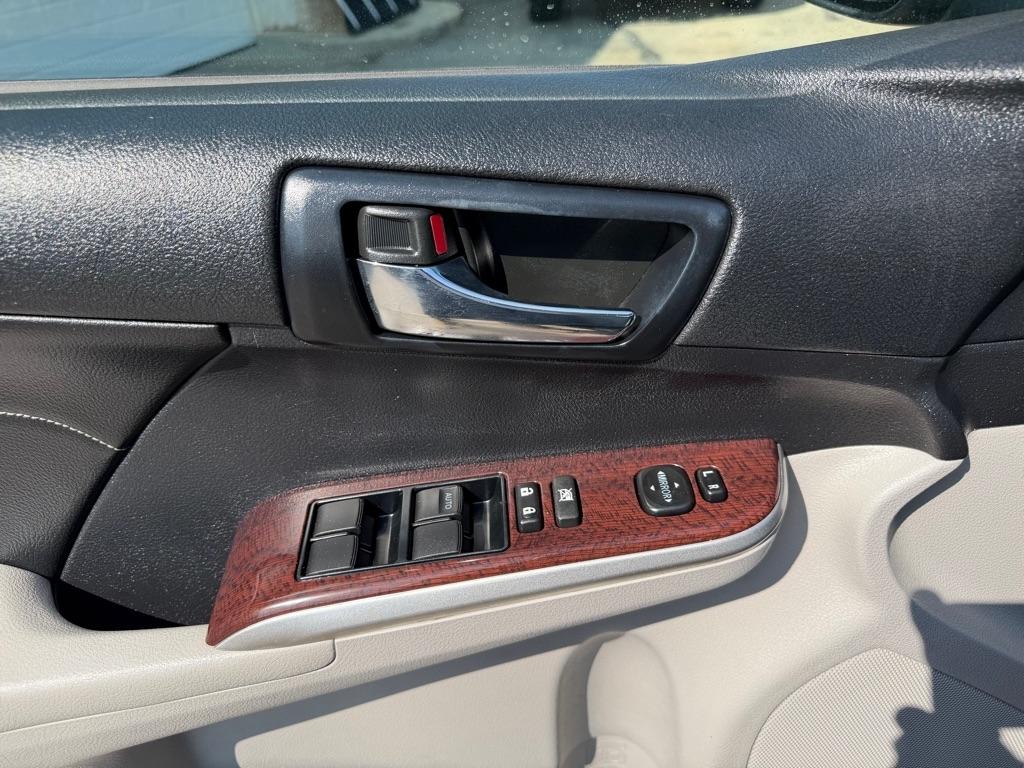 Toyota Camry 2014.5 4dr Sdn V6 Auto XLE (Natl) 2014