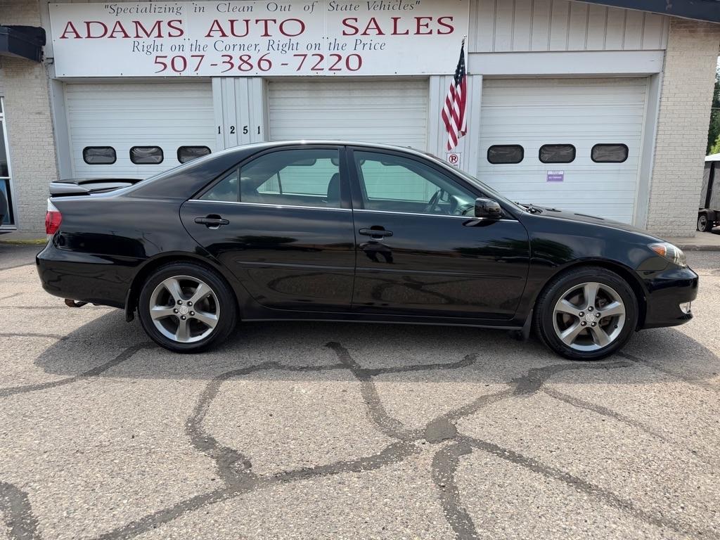 Toyota Camry 4dr Sdn SE V6 Auto (Natl) 2005