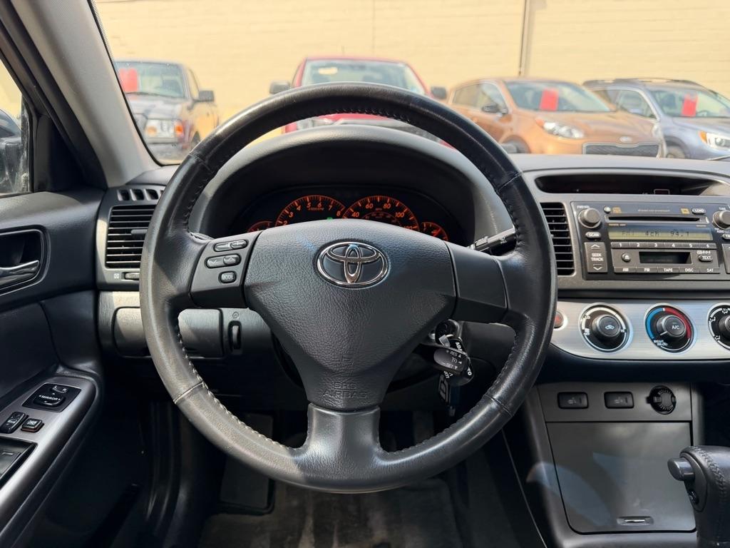 Toyota Camry 4dr Sdn SE V6 Auto (Natl) 2005