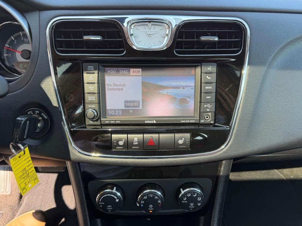 Chrysler 200 4dr Sdn Limited 2012
