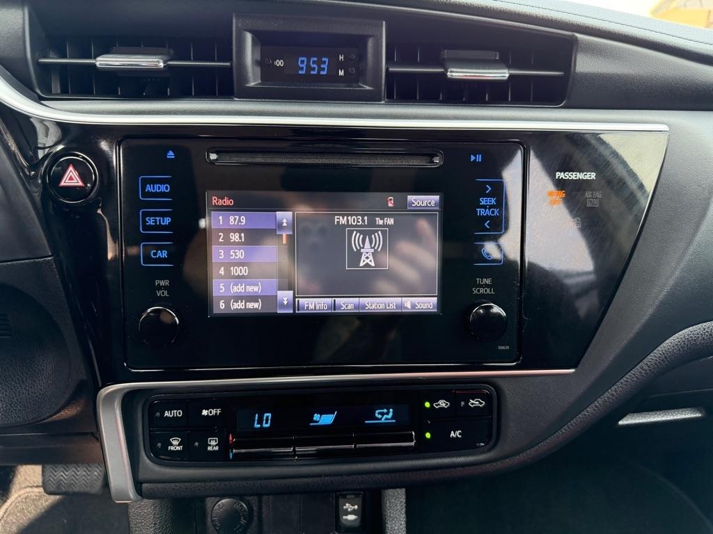 Toyota Corolla 50th Anniversary Special Edition CVT (Natl) 2017