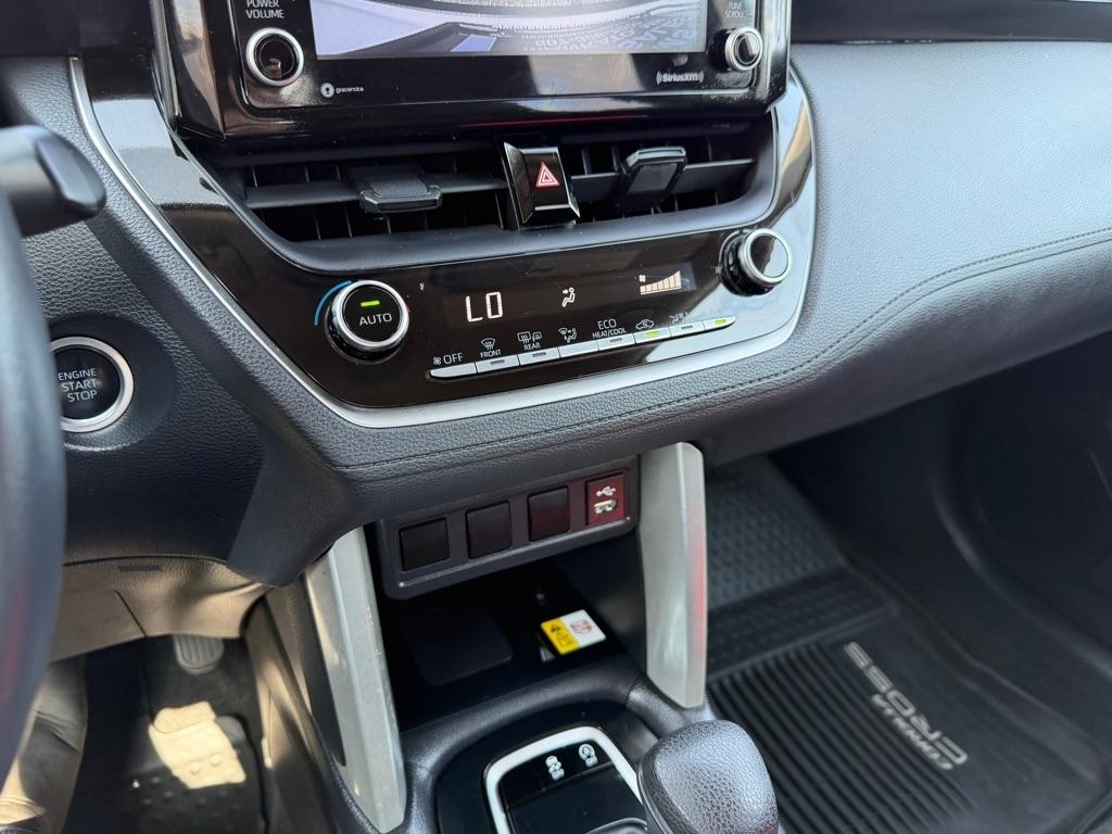 Toyota Corolla Cross LE 4WD (Natl) 2022