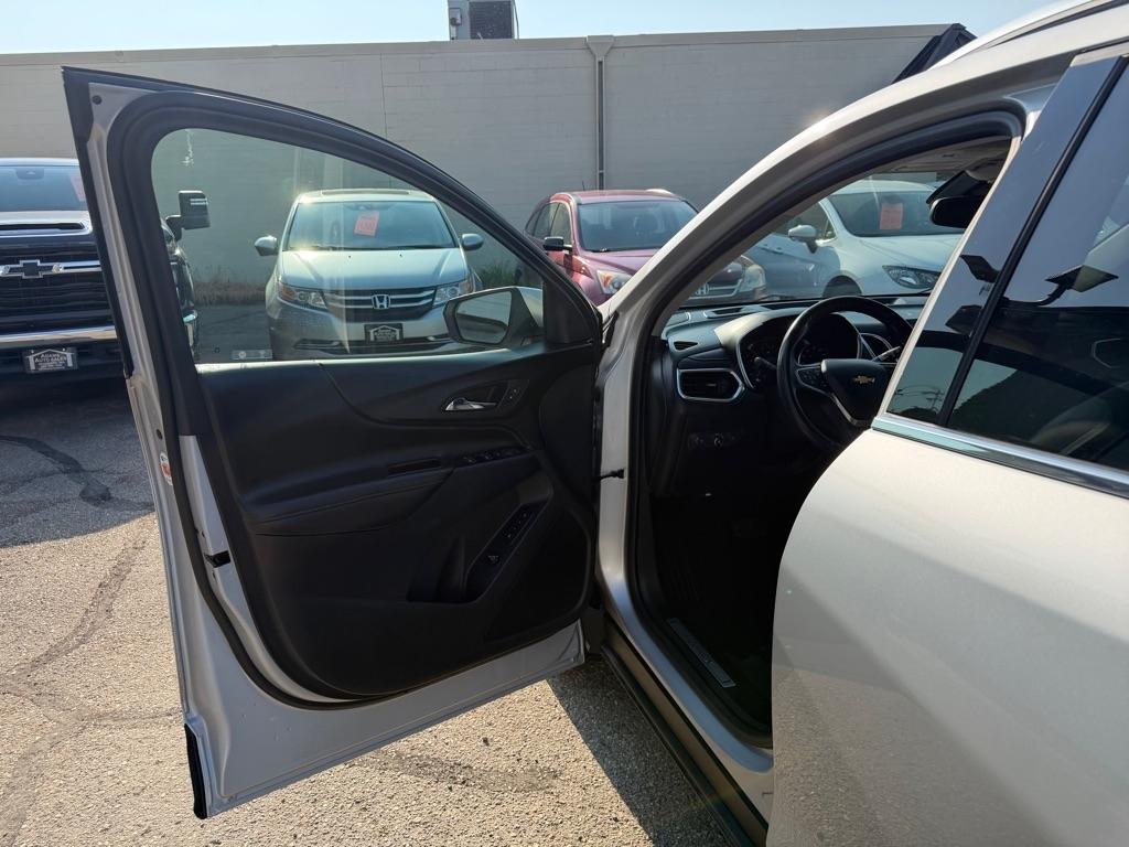 Chevrolet Equinox AWD 4dr Premier 2022