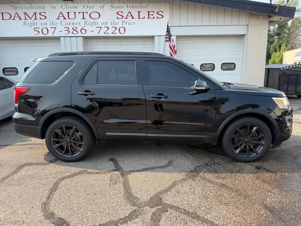 Ford Explorer XLT 4WD 2017