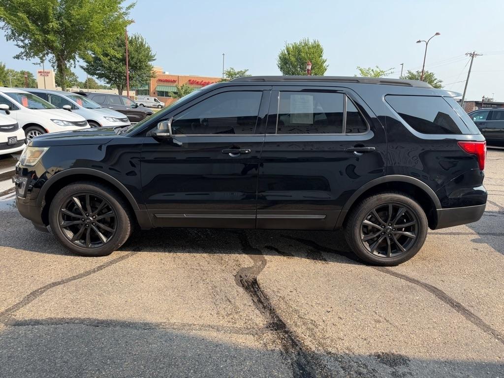 Ford Explorer XLT 4WD 2017