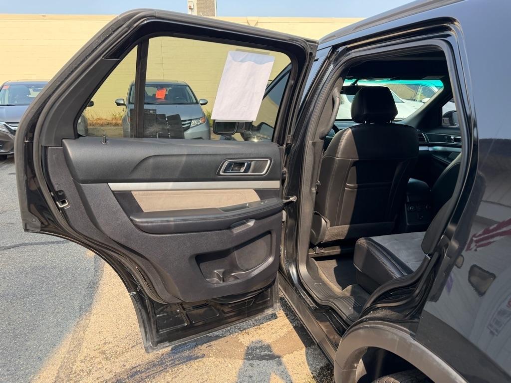 Ford Explorer XLT 4WD 2017
