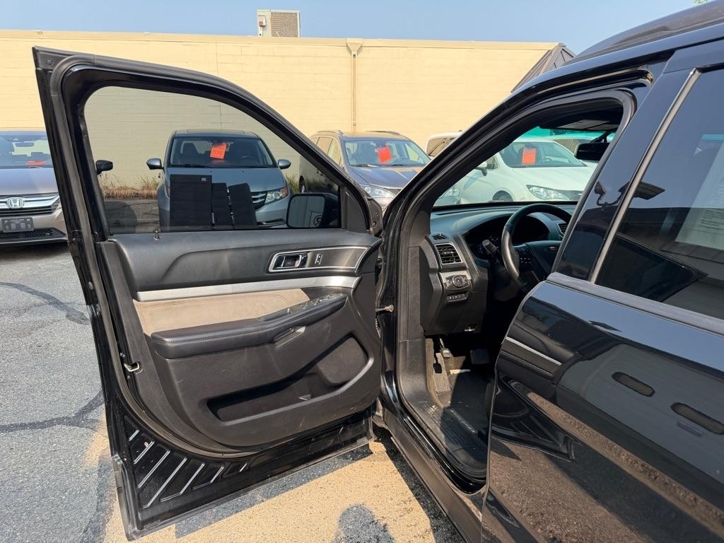 Ford Explorer XLT 4WD 2017