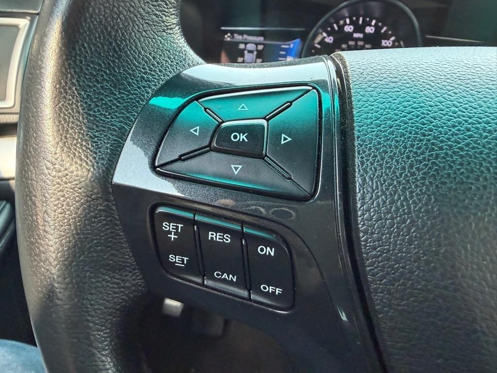 Ford Explorer XLT 4WD 2017