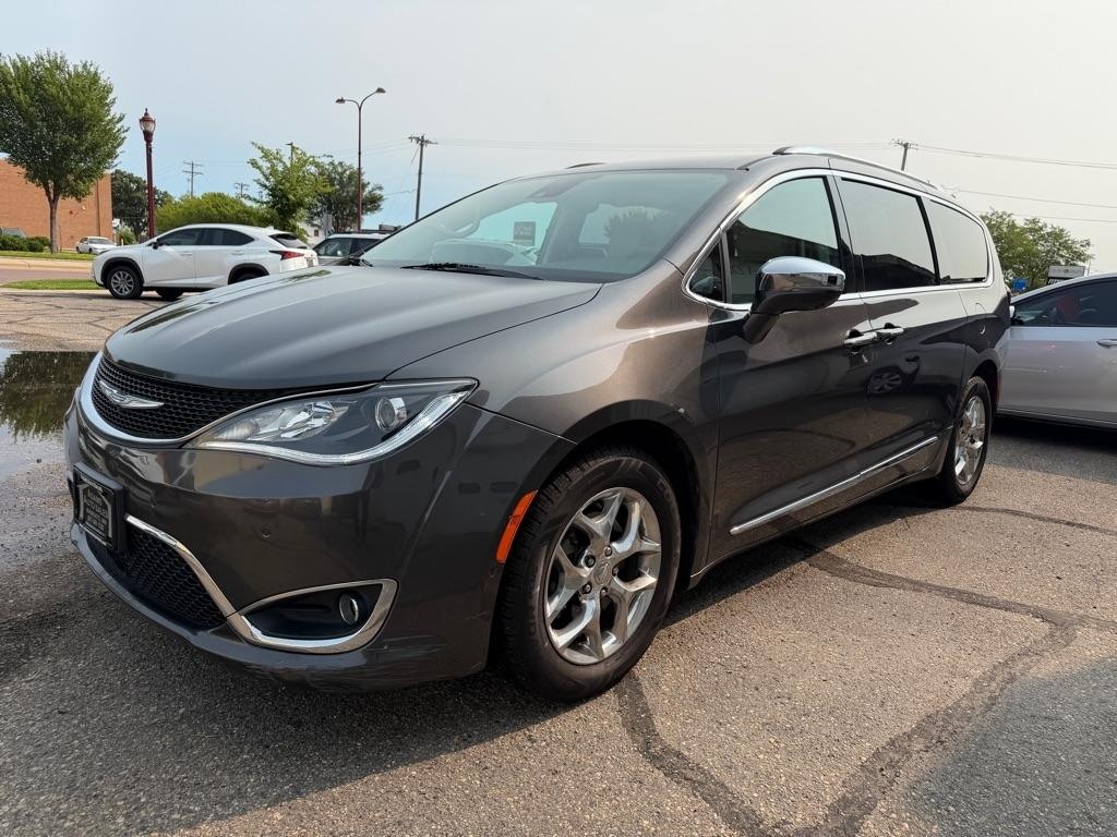 Chrysler Pacifica Limited FWD 2018