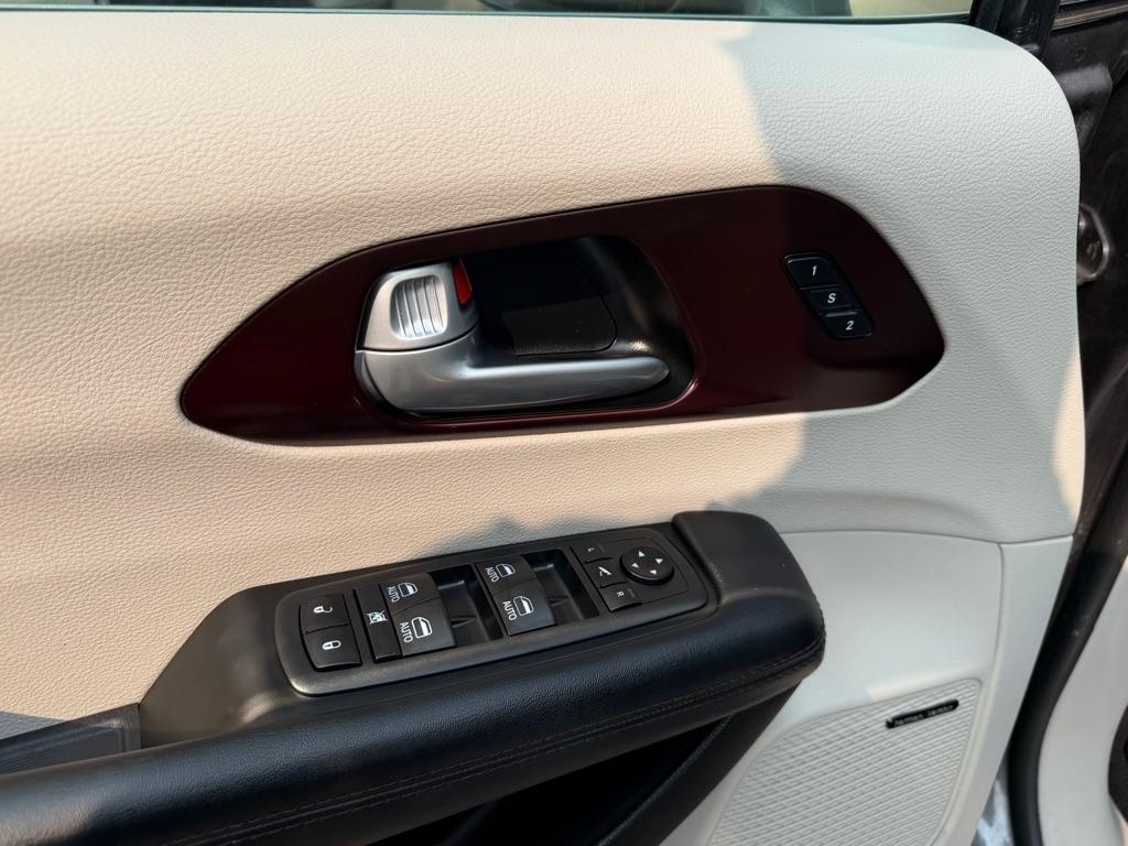 Chrysler Pacifica Limited FWD 2018