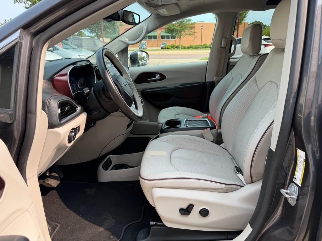 Chrysler Pacifica Limited FWD 2018