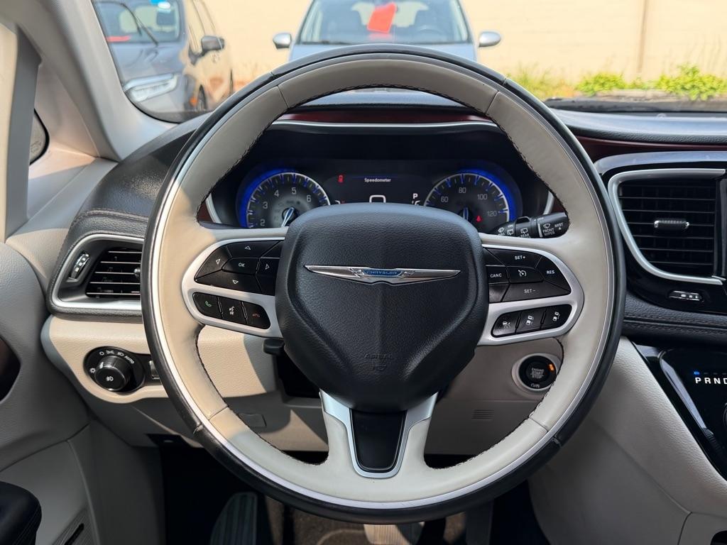 Chrysler Pacifica Limited FWD 2018