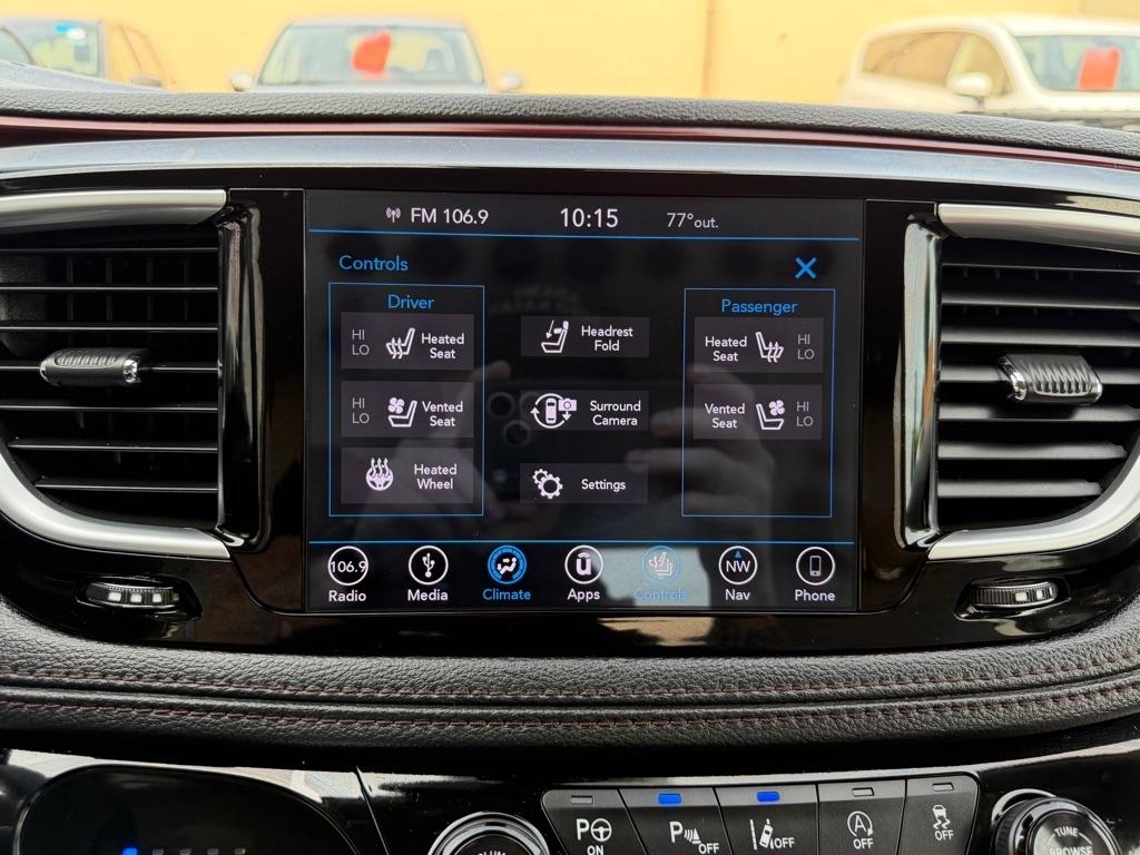Chrysler Pacifica Limited FWD 2018