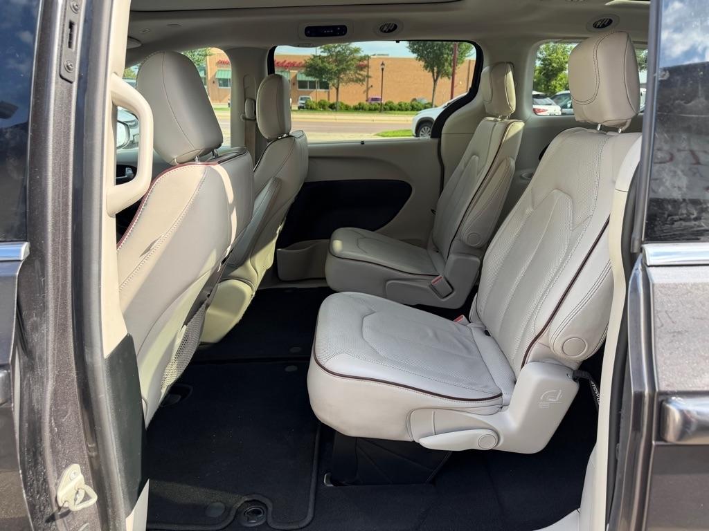 Chrysler Pacifica Limited FWD 2018