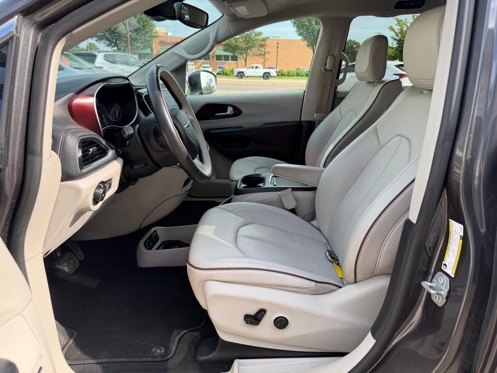 Chrysler Pacifica Limited FWD 2018
