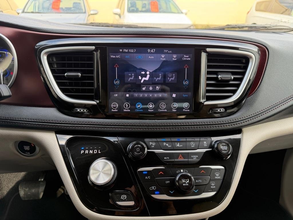 Chrysler Pacifica Limited FWD 2018