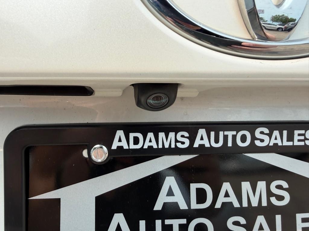 Toyota Highlander LE V6 AWD (Natl) 2018