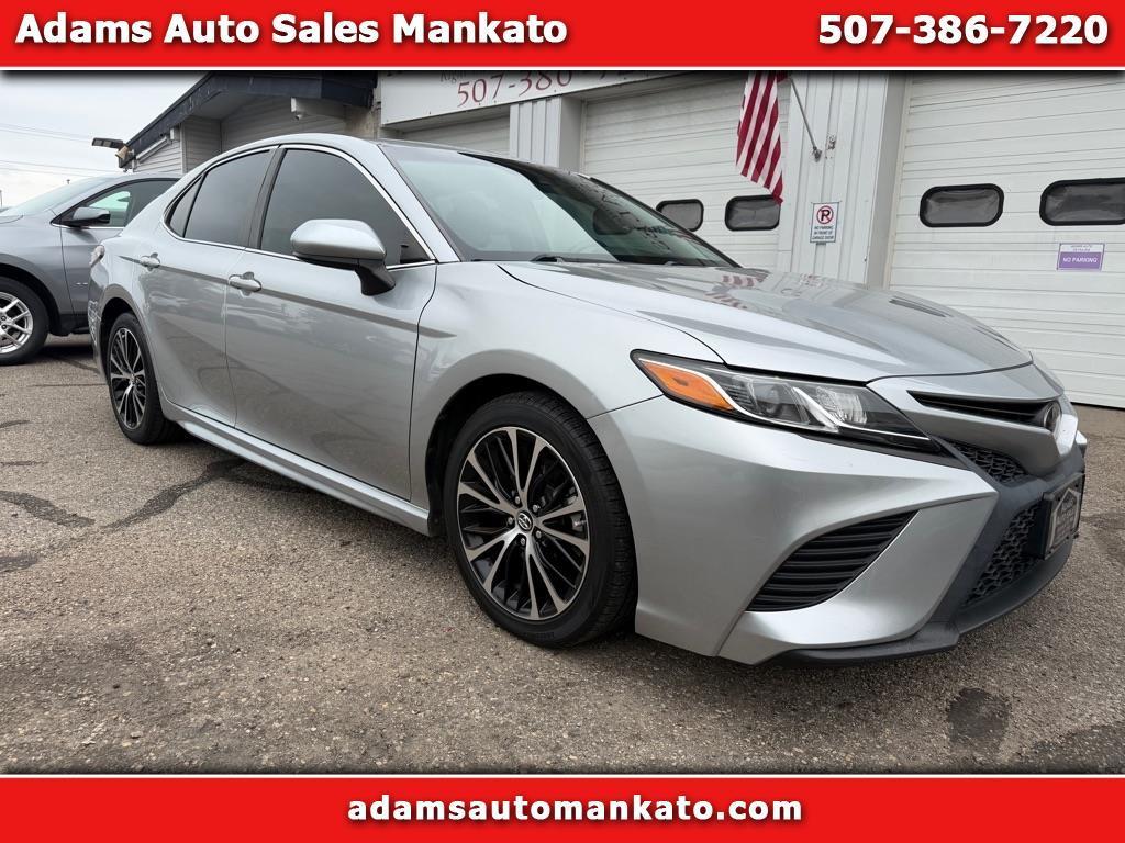 Toyota Camry XLE Auto (Natl) 2018