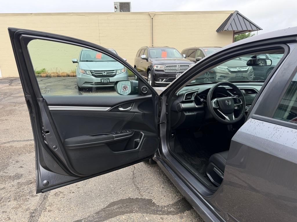 Honda Civic Sedan 4dr CVT EX 2016