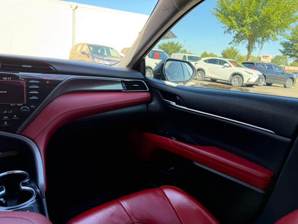 Toyota Camry XSE Auto (Natl) 2020