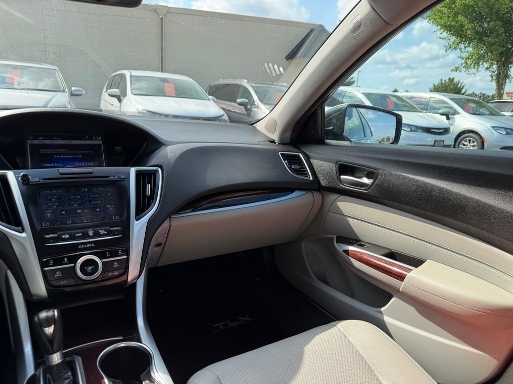 Acura TLX 4dr Sdn FWD Tech 2015