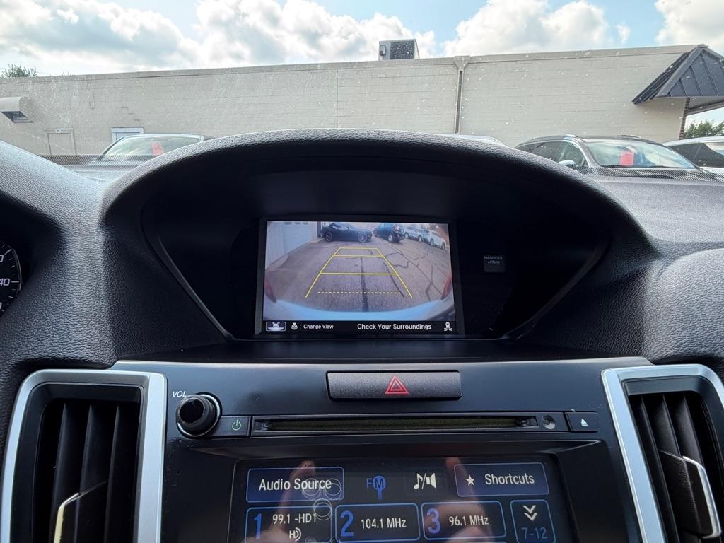 Acura TLX 4dr Sdn FWD Tech 2015