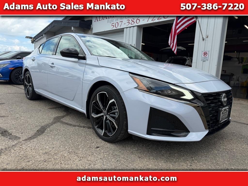 Nissan Altima 2.5 SR Sedan 2023