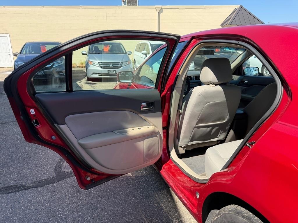 Ford Fusion 4dr Sdn SE FWD 2012
