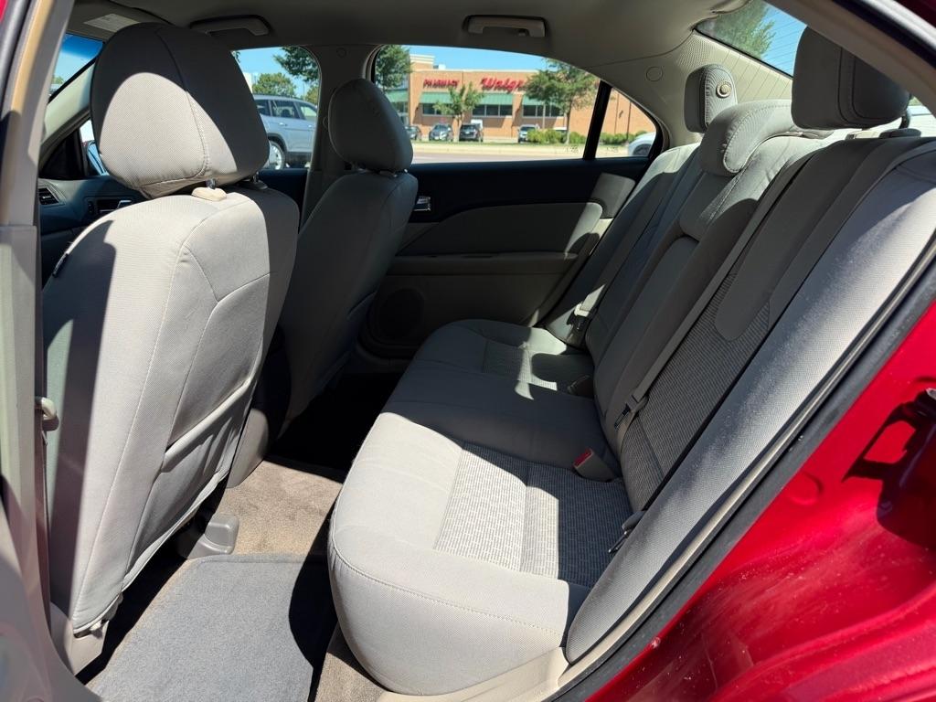 Ford Fusion 4dr Sdn SE FWD 2012