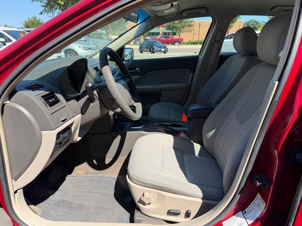 Ford Fusion 4dr Sdn SE FWD 2012