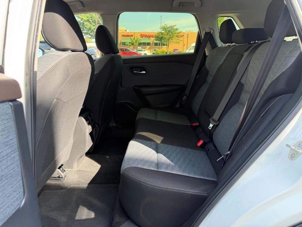 Nissan Rogue AWD SV 2023