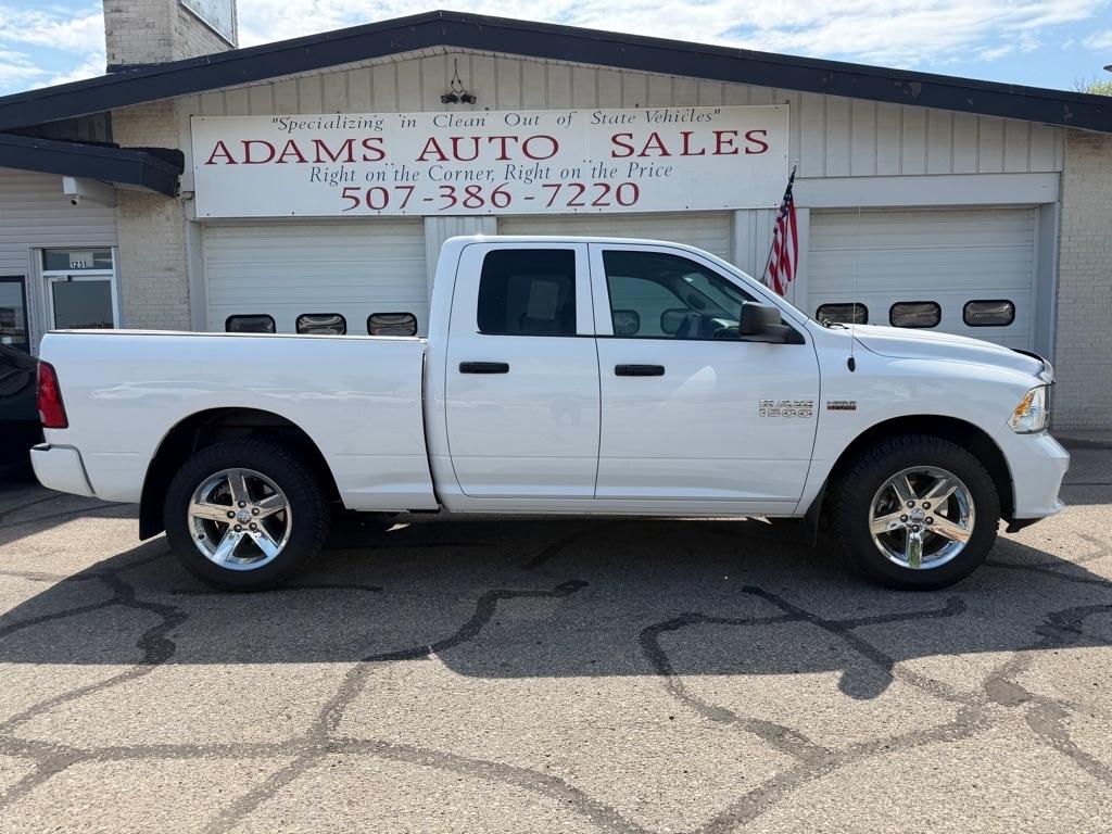 RAM 1500 Express 4x4 Quad Cab 6'4" Box 2018