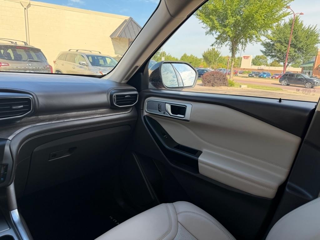 Ford Explorer Platinum 4WD 2020