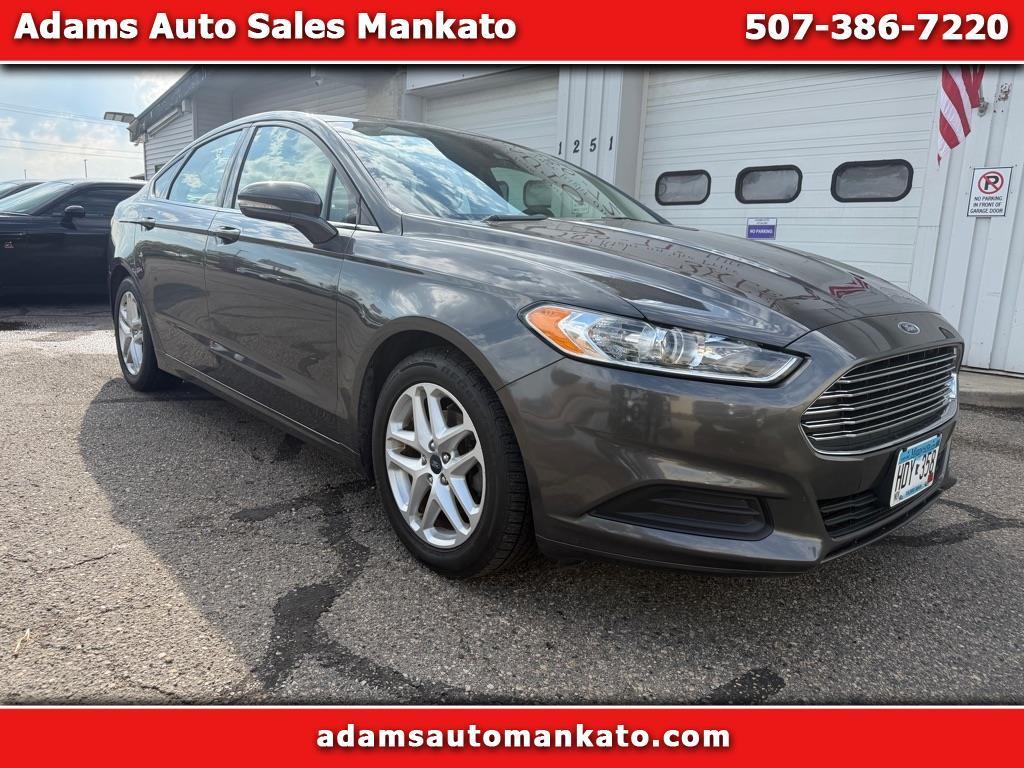2016 Ford Fusion 4dr Sdn SE FWD