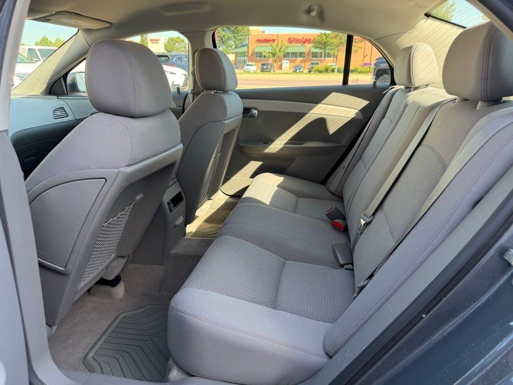 Chevrolet Malibu 4dr Sdn LS w/1LS 2009