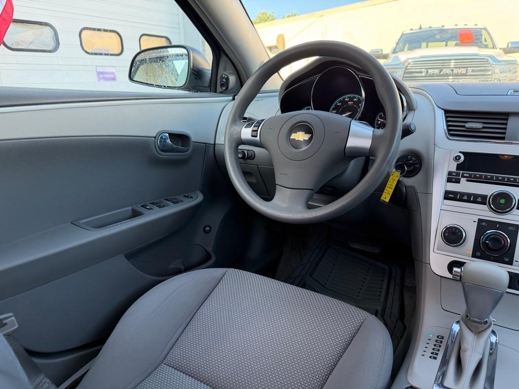 Chevrolet Malibu 4dr Sdn LS w/1LS 2009