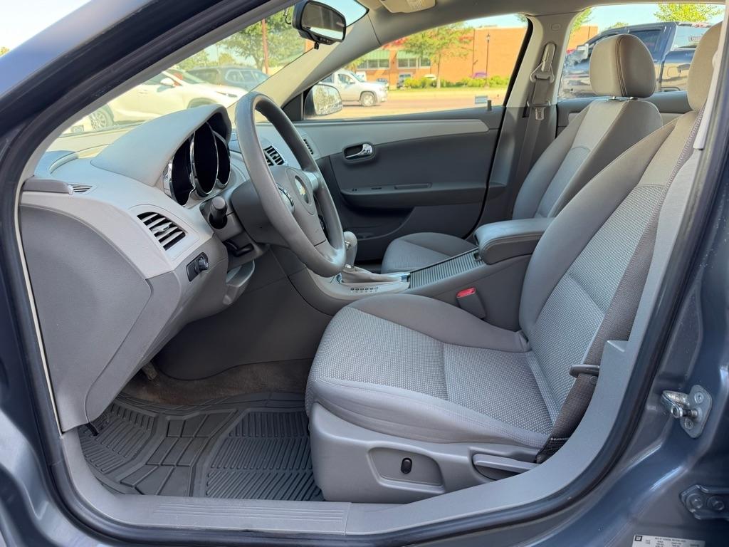Chevrolet Malibu 4dr Sdn LS w/1LS 2009