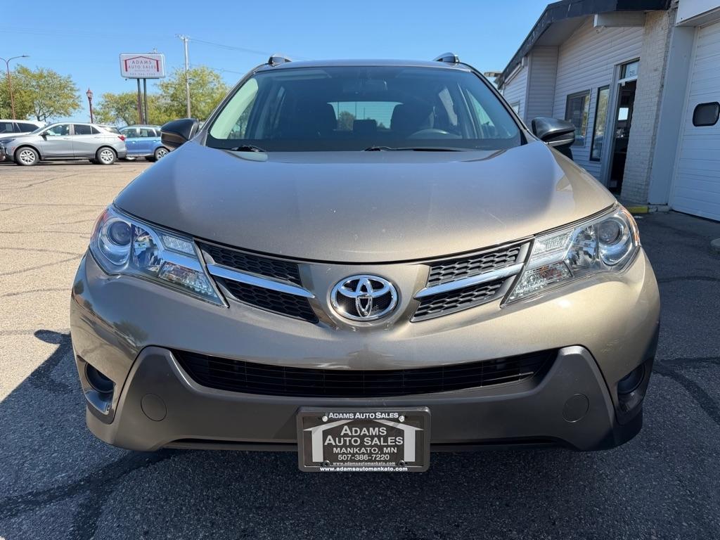 Toyota RAV4 AWD 4dr LE (Natl) 2015