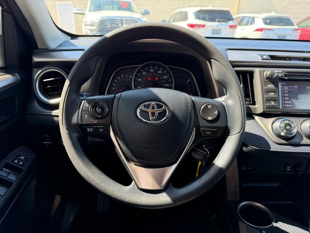 Toyota RAV4 AWD 4dr LE (Natl) 2015