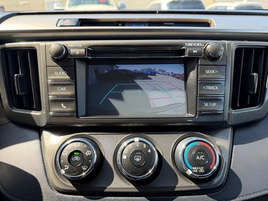 Toyota RAV4 AWD 4dr LE (Natl) 2015