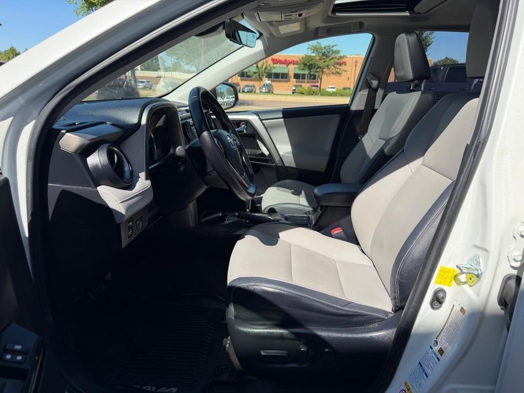 Toyota RAV4 AWD 4dr Limited (Natl) 2016