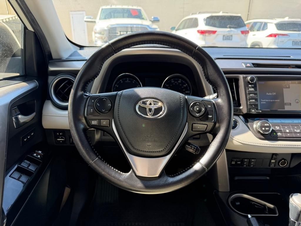 Toyota RAV4 AWD 4dr Limited (Natl) 2016