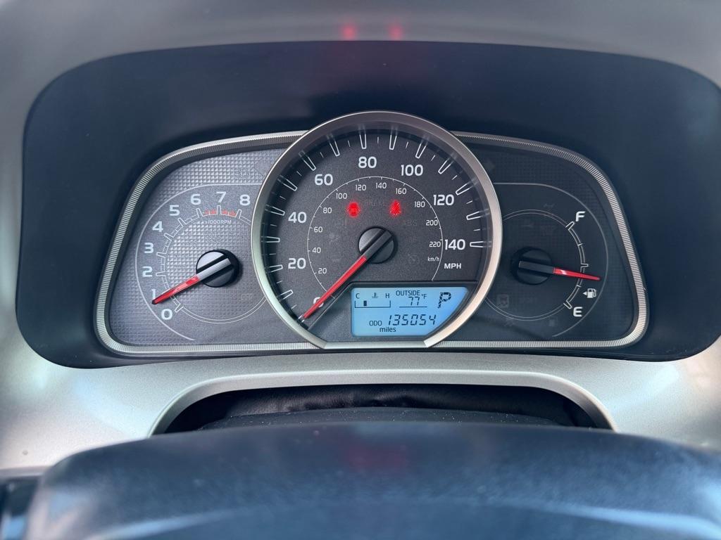 Toyota RAV4 AWD 4dr LE (Natl) 2015