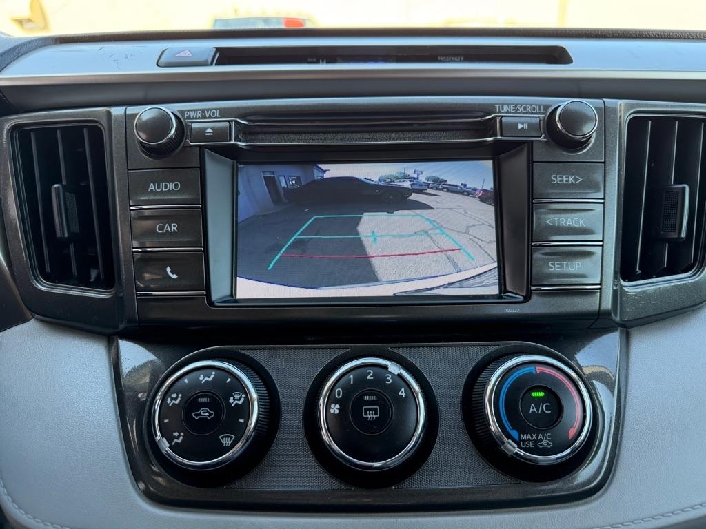 Toyota RAV4 AWD 4dr LE (Natl) 2015